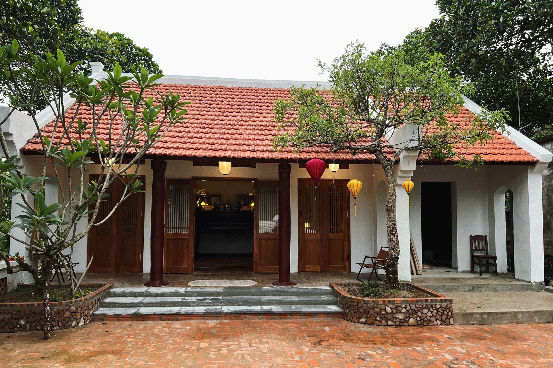 Căn nhà xây năm 1985 lột xác chỉ với 50 triệu đồng khiến hàng xóm trầm trồ - 8 Căn nhà xây năm 1985 lột xác chỉ với 50 triệu đồng khiến hàng xóm trầm trồ - 8