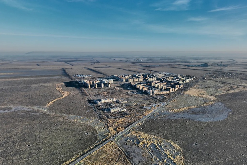 Vì sao Nga siết gọng kìm, tung quân giành pháo đài chiến lược Donbass? - 1