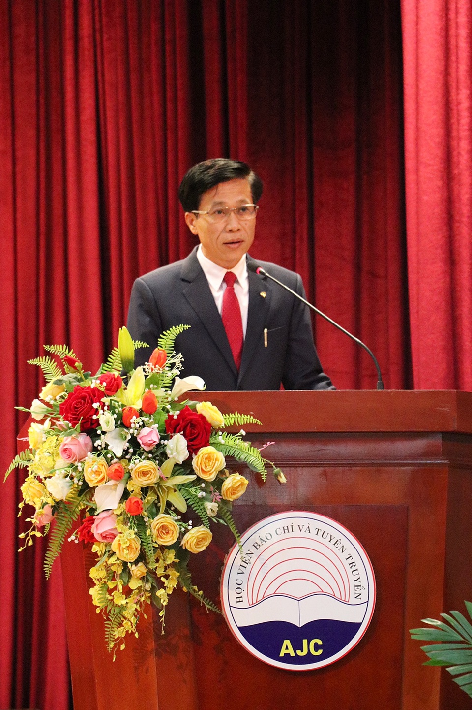 Học viện Báo chí và Tuyên truyền khai giảng: Hướng tới 60 năm thành lập - 4 Học viện Báo chí và Tuyên truyền khai giảng: Hướng tới 60 năm thành lập - 4