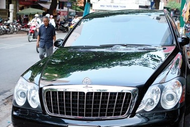 Ưu tiên làm thủ tục chuyển nhượng xe ngoại giao đến 1/1/2014