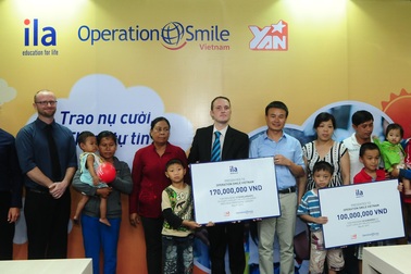 ILA trao tặng 270 triệu đồng cho tổ chức Operation Smile