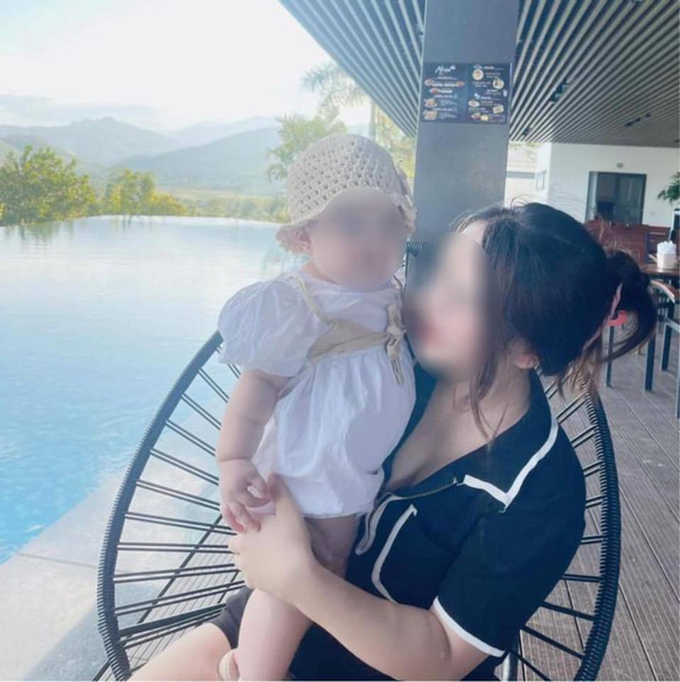 Vụ việc hi hữu: Vợ tố chồng ngoại tình cùng lúc với 4 cô gái gây xôn xao - 1 Vụ việc hi hữu: Vợ tố chồng ngoại tình cùng lúc với 4 cô gái gây xôn xao - 1