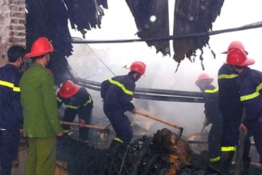 “Bà hỏa” thiêu cháy xưởng sản xuất phụ kiện ô tô  