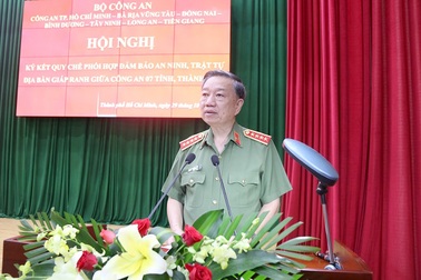 Công an TPHCM ký quy chế phòng chống tội phạm với 6 tỉnh giáp ranh