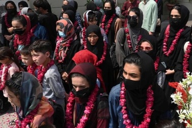 Cuộc trốn chạy khỏi Taliban của đội bóng nữ Afghanistan