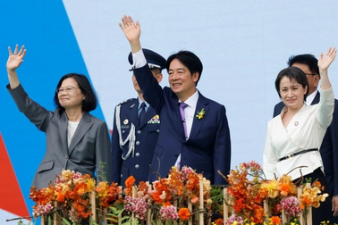 Tân lãnh đạo Đài Loan nhậm chức