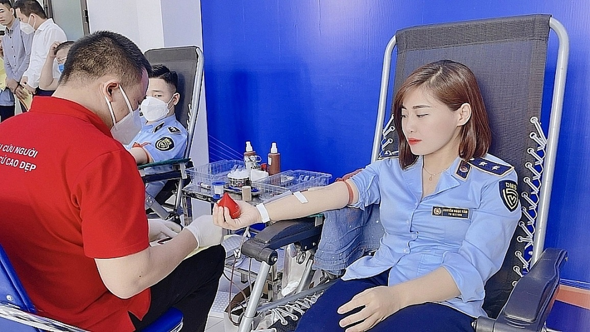 Thêm 822.955ml máu vào Quỹ máu quốc gia - 1