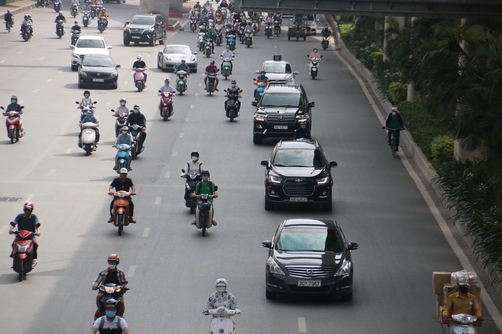Phân làn đường Nguyễn Trãi: Giảm ùn tắc, người dân hồ hởi ủng hộ - 9 Phân làn đường Nguyễn Trãi: Giảm ùn tắc, người dân hồ hởi ủng hộ - 9