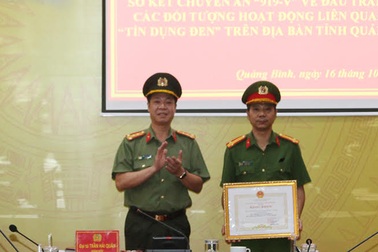 Khen thưởng chuyên án cho vay nặng lãi gây nhức nhối trên địa bàn