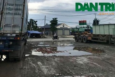 Nghi án mất trộm cả chiếc xe đầu kéo container