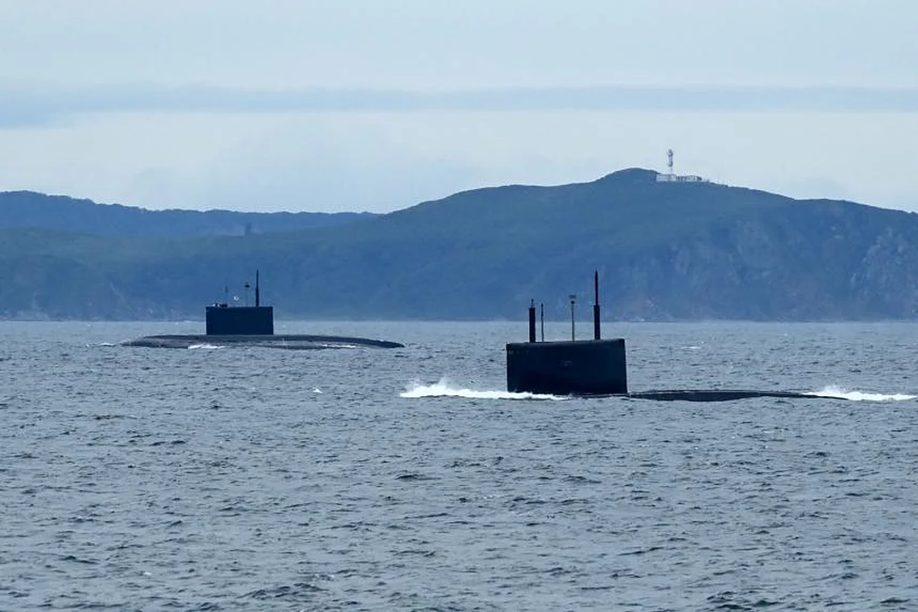 Tàu ngầm Nga bất ngờ rời cảng Crimea - 1 Tàu ngầm Nga bất ngờ rời cảng Crimea - 1