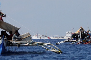 Philippines phản đối "hành vi khiêu khích" của Trung Quốc ở Biển Đông