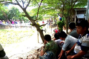 Hỗn chiến đầu năm mới, 1 thanh niên bỏ mạng