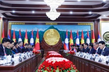 Việt Nam luôn dành ưu tiên cao nhất cho mối quan hệ đoàn kết đặc biệt với Lào