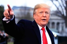 Ẩn ý của ông Trump khi cảnh báo bắn tên lửa thông minh tới Syria