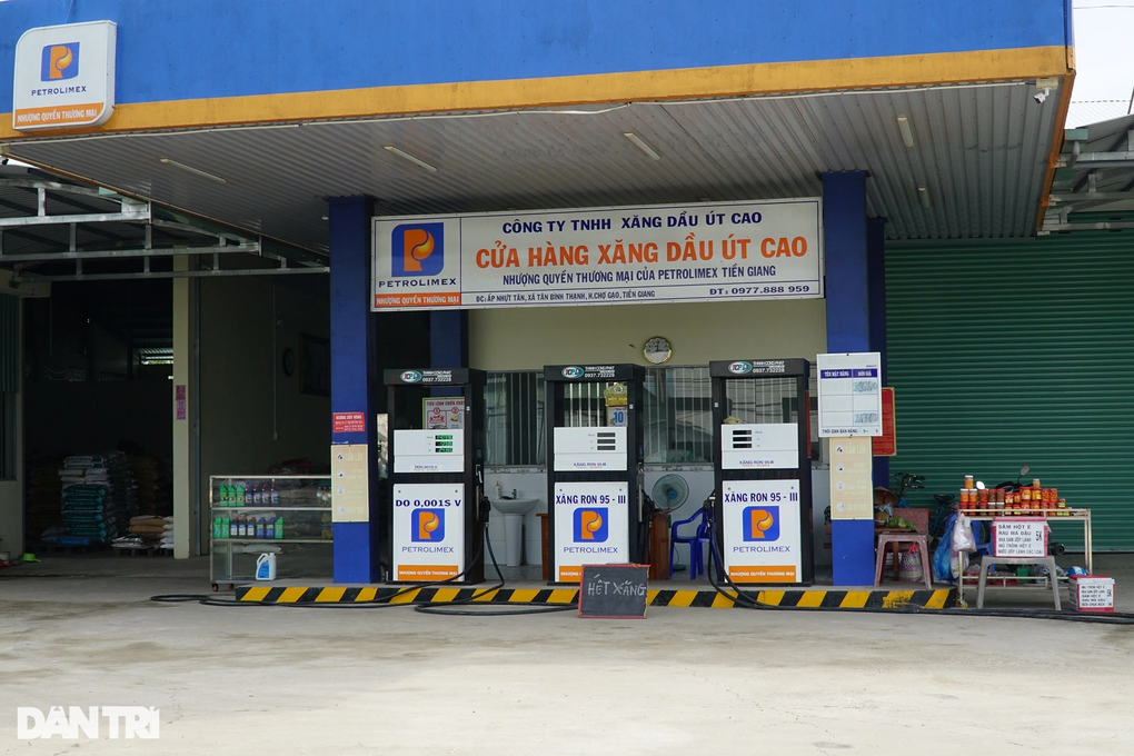 Hàng loạt trạm xăng dầu ở miền Tây ngừng bán, sinh hoạt người dân đảo lộn - 7 Hàng loạt trạm xăng dầu ở miền Tây ngừng bán, sinh hoạt người dân đảo lộn - 7
