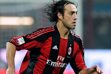 "Những trận derby" Milan trên thị trường chuyển nhượng thập kỷ qua