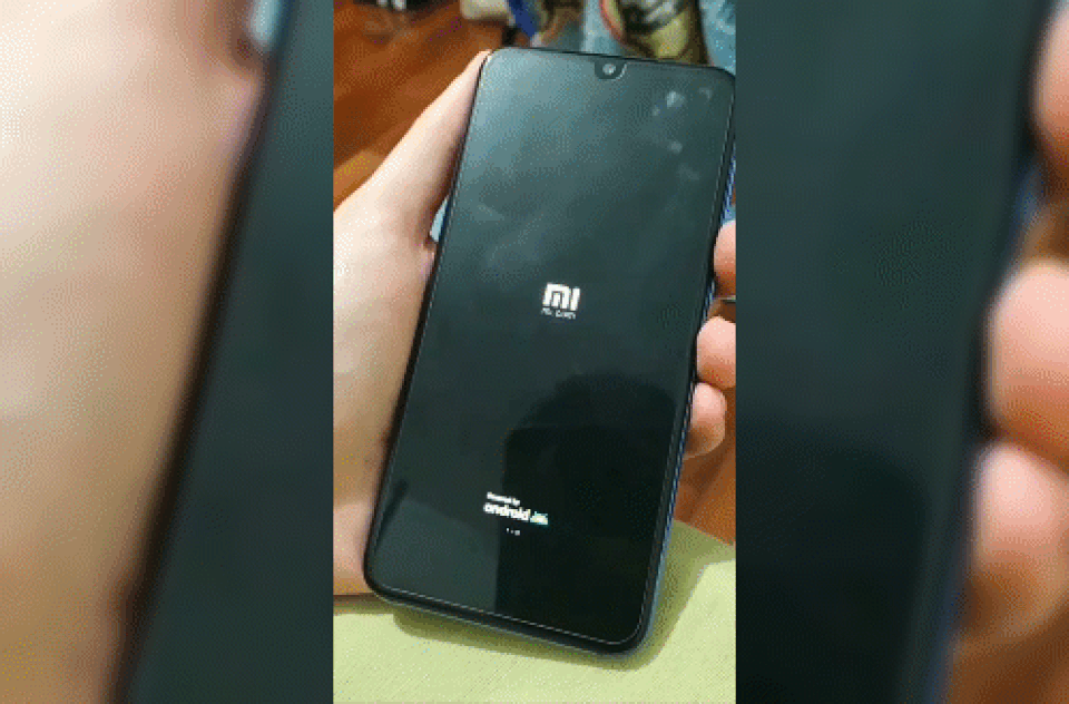 Điện thoại Xiaomi gặp lỗi lạ, hóa \