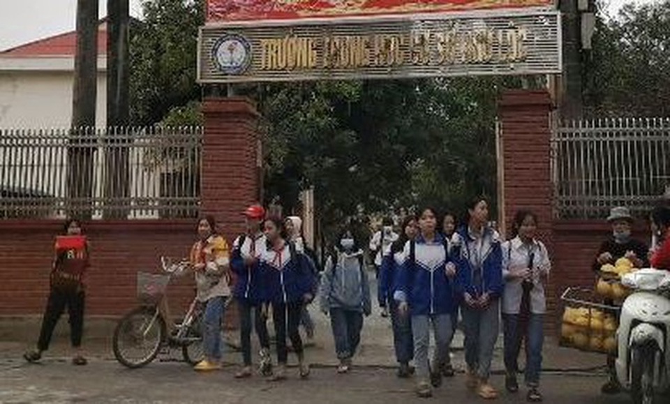 Thanh Hóa: Cả trăm triệu đồng xã hội hóa ở trường học bị bốc hơi  - 3 Thanh Hóa: Cả trăm triệu đồng xã hội hóa ở trường học bị bốc hơi  - 3