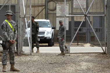 Căn cứ Mỹ bị tấn công bằng rocket