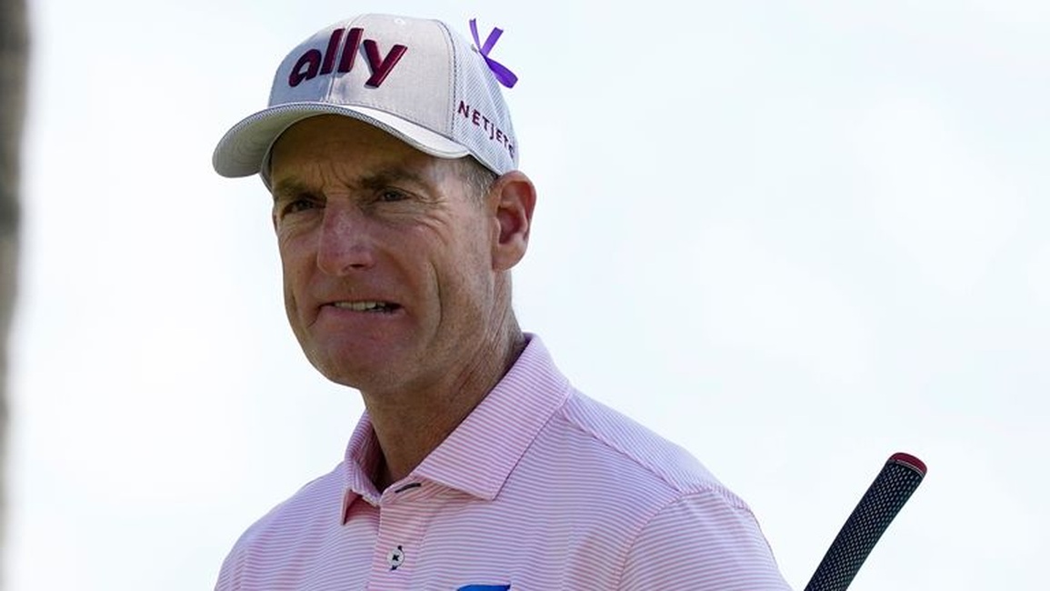 Chiêm ngưỡng cú Hole in One của Jim Furyk tại Sony Open 2022 - 1 Chiêm ngưỡng cú Hole in One của Jim Furyk tại Sony Open 2022 - 1