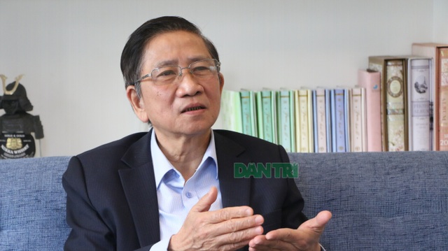 GS Nguyễn Minh Thuyết: “Nhiều đêm tôi và anh em không ngủ được vì áp lực” - 2 GS Nguyễn Minh Thuyết: “Nhiều đêm tôi và anh em không ngủ được vì áp lực” - 2