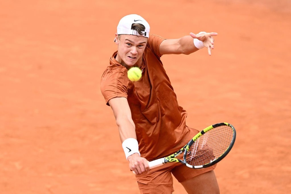 Medvedev và Rune tranh cúp vô địch Rome Masters - 3 Medvedev và Rune tranh cúp vô địch Rome Masters - 3