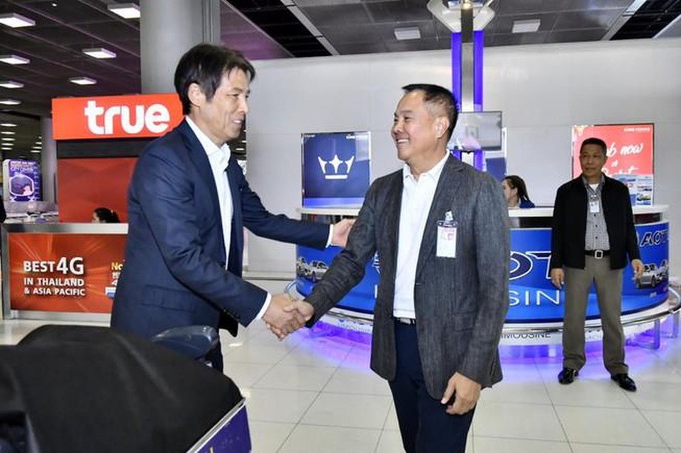 Thai-League đá với mật độ dày để cứu gói bản quyền truyền hình khổng lồ? - 1 Thai-League đá với mật độ dày để cứu gói bản quyền truyền hình khổng lồ? - 1