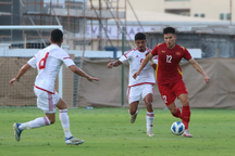 U23 Việt Nam thua đậm UAE, HLV Gong Oh Kyun vẫn khen ngợi học trò