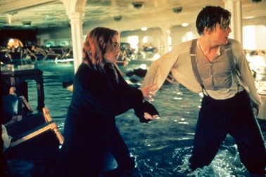 Sinh linh nhỏ tuổi nhất sống sót trong vụ đắm tàu Titanic không xem Titanic