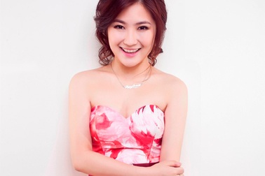 Đêm nhạc Hương Tràm tại The Budest