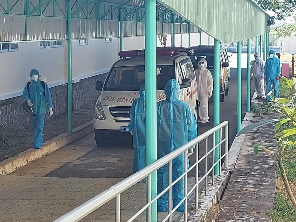 TPHCM đang xem xét phương án thu hẹp địa điểm bị phong tỏa vì dịch Covid-19 - 4 TPHCM đang xem xét phương án thu hẹp địa điểm bị phong tỏa vì dịch Covid-19 - 4