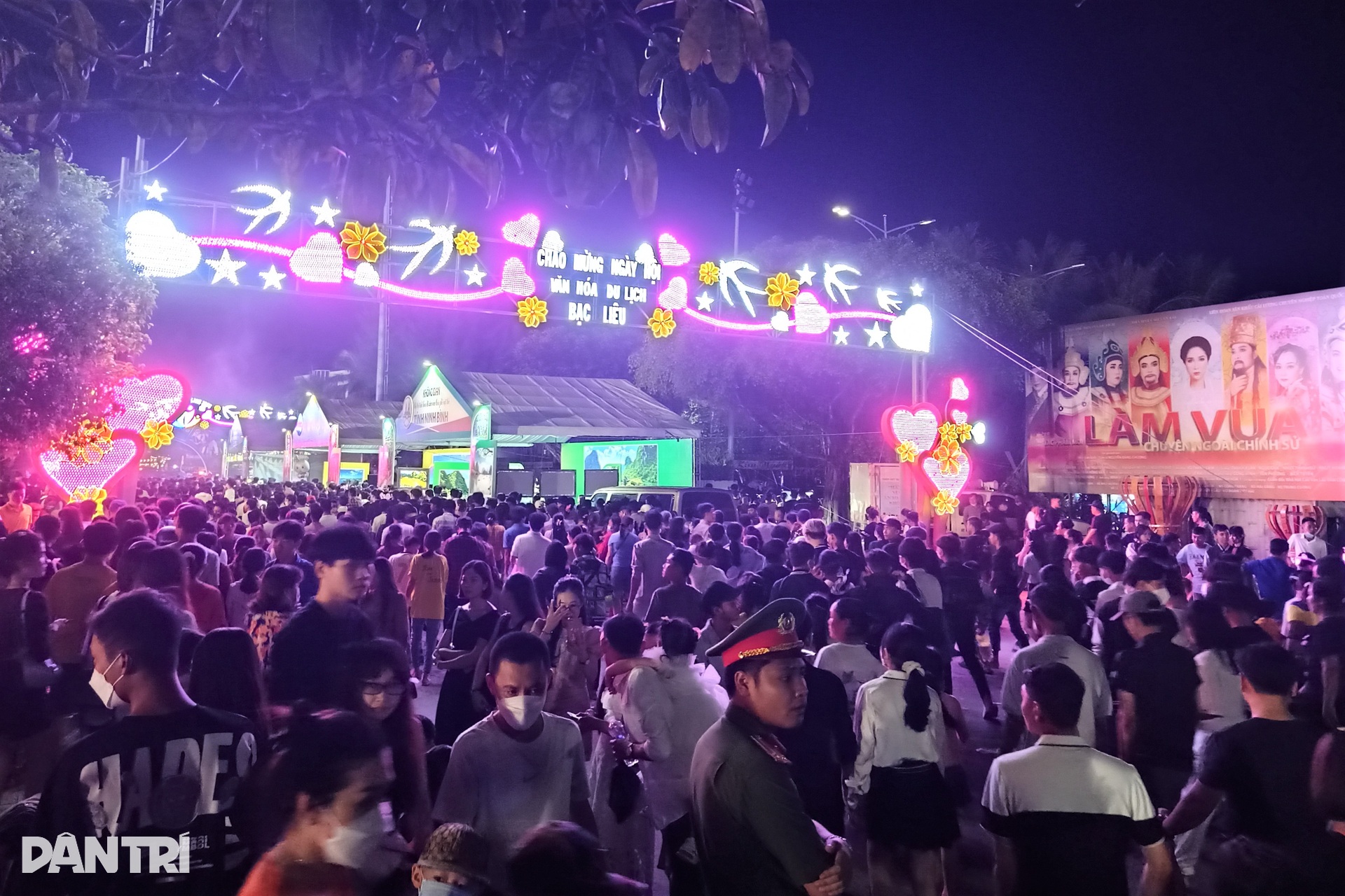 Ấn tượng đêm khai mạc ngày hội Văn hóa - Du lịch và lễ hội Dạ cổ hoài lang - 14 Ấn tượng đêm khai mạc ngày hội Văn hóa - Du lịch và lễ hội Dạ cổ hoài lang - 14