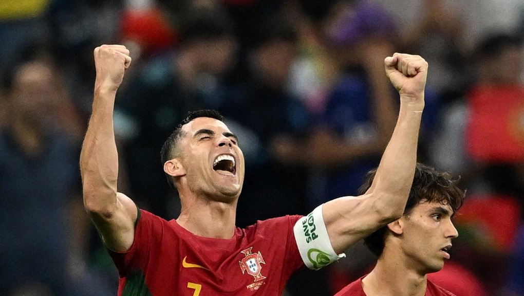 Nhận vơ bàn thắng của Fernandes, Ronaldo bị người hâm mộ chỉ trích - 1 Nhận vơ bàn thắng của Fernandes, Ronaldo bị người hâm mộ chỉ trích - 1