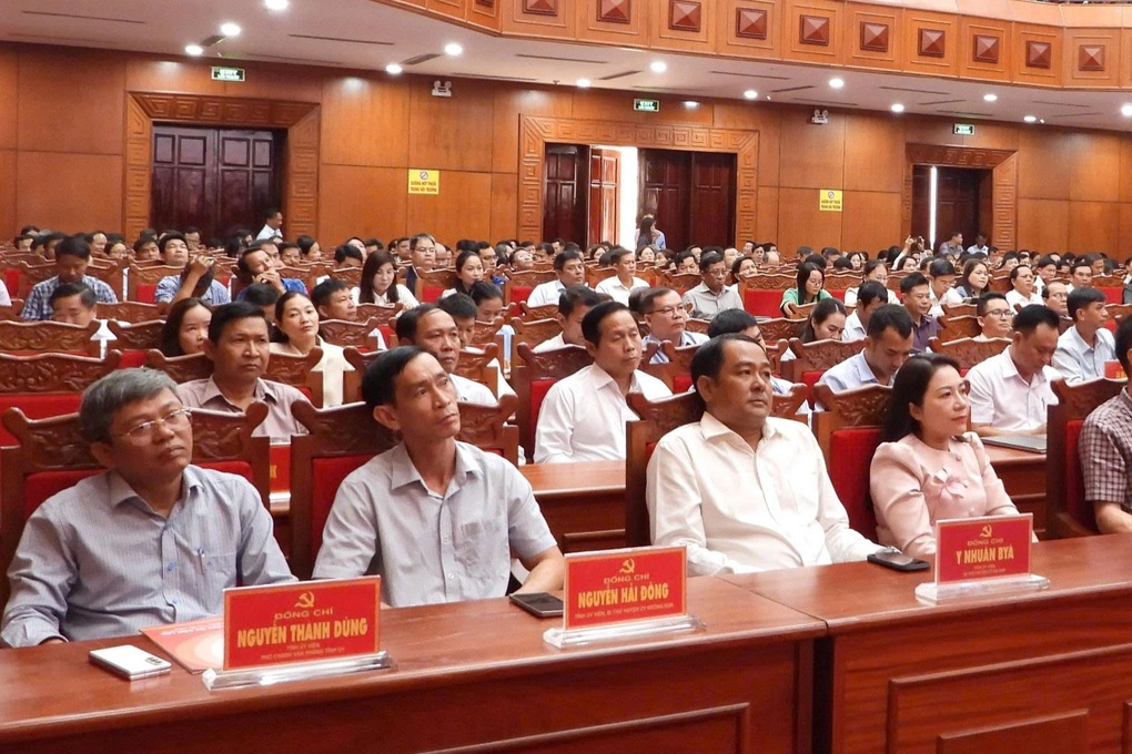 Đắk Lắk thông báo chức danh lãnh đạo 68 phường, xã mới - 2 Đắk Lắk thông báo chức danh lãnh đạo 68 phường, xã mới - 2