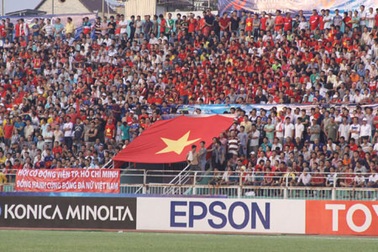 Đội tuyển nữ VN: Khi chúng ta co lại thì đối phương lấn tới