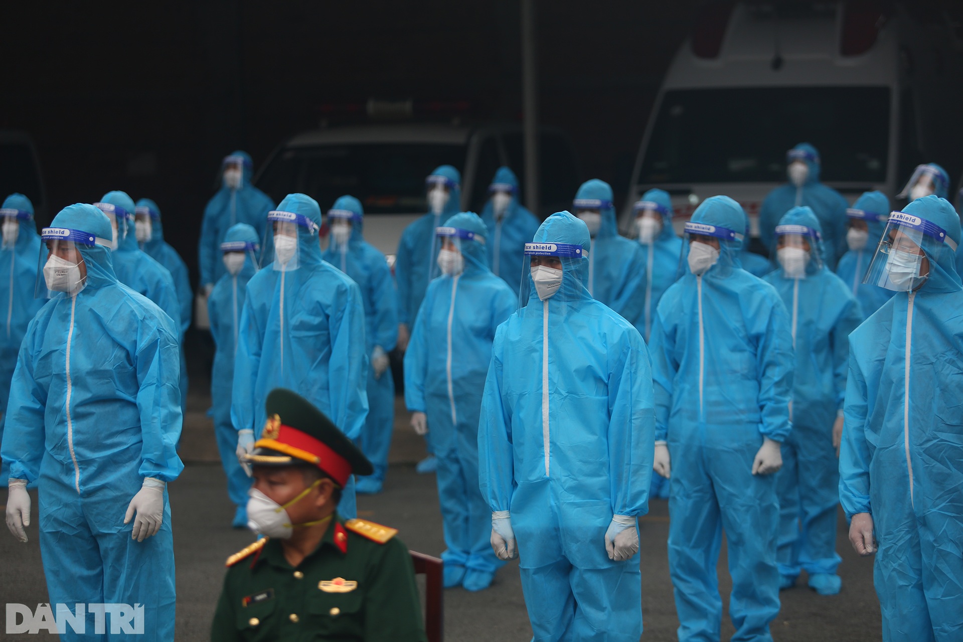 24 giờ thần tốc thành lập Trung tâm điều trị Covid-19 ở TPHCM - 10 24 giờ thần tốc thành lập Trung tâm điều trị Covid-19 ở TPHCM - 10