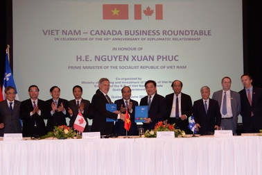 Tăng cường hợp tác giáo dục đại học giữa Việt Nam và Canada