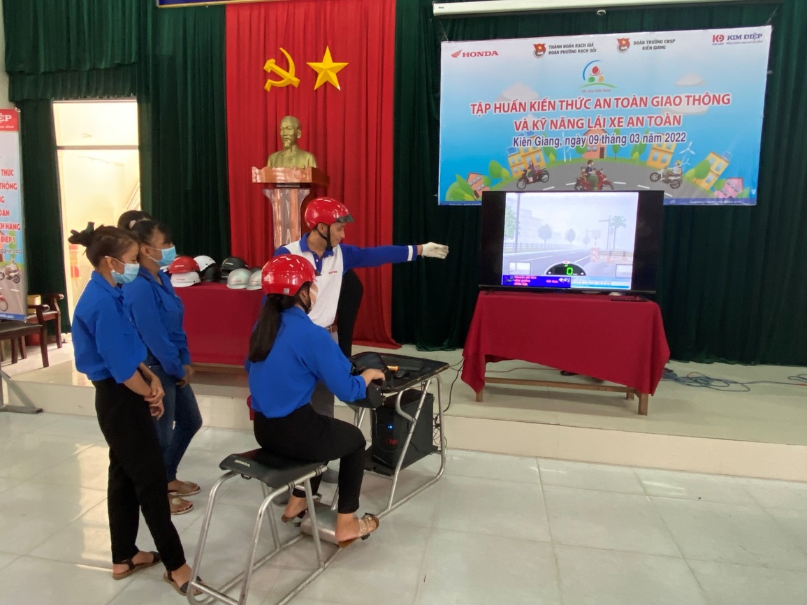 Honda tuyên dương đại lý xuất sắc nhất trong hoạt động đào tạo lái xe an toàn - 3 Honda tuyên dương đại lý xuất sắc nhất trong hoạt động đào tạo lái xe an toàn - 3