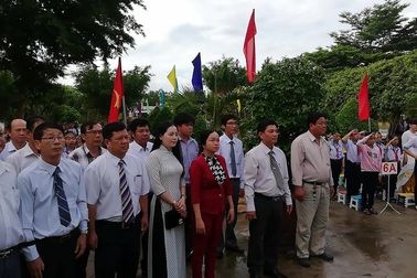 Lễ chào cờ khai giảng năm học mới tại Bạc Liêu