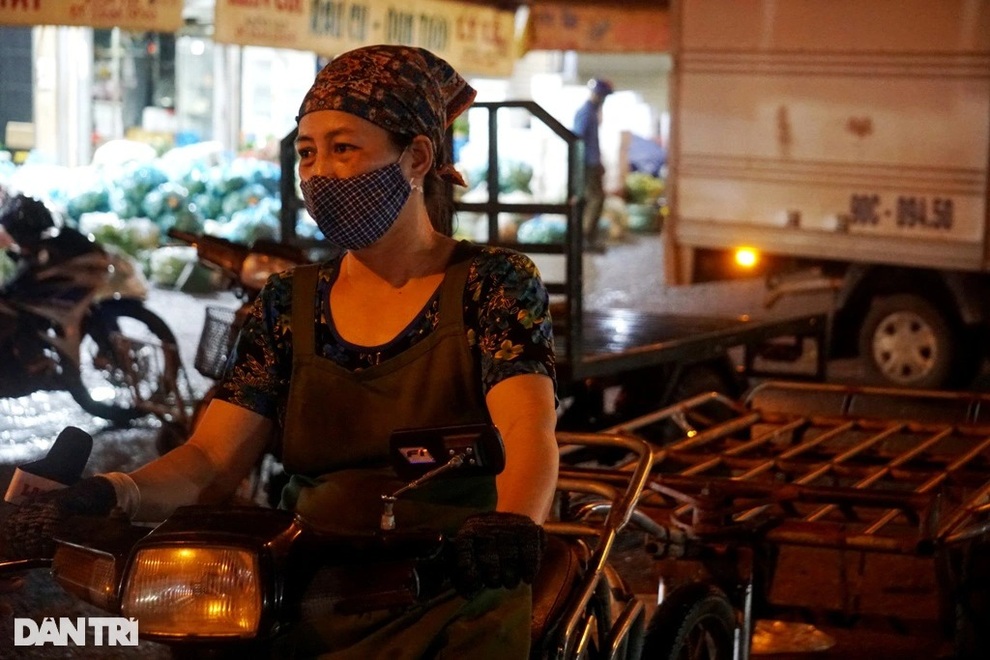 Những người phụ nữ không có ngày 20/10 - 5 Những người phụ nữ không có ngày 20/10 - 5