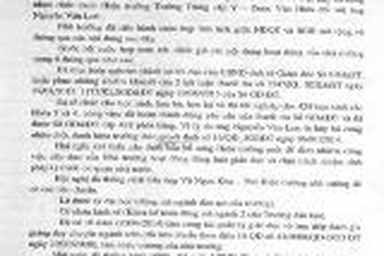 Hơn 400 sinh viên “dài cổ” chờ bằng tốt nghiệp