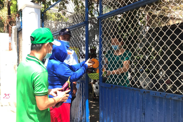 Làm trưởng thôn, tổ trưởng dân phố có bắt buộc là đảng viên?