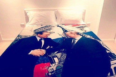 “Hốt bạc” nhờ các sản phẩm ăn theo Tổng thống Putin