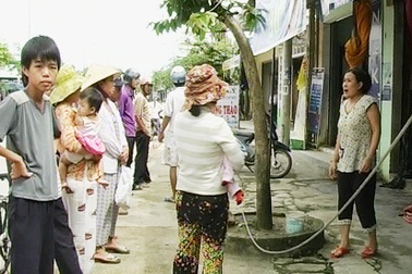 Hoảng hồn vì dây điện hạ thế cháy, nổ