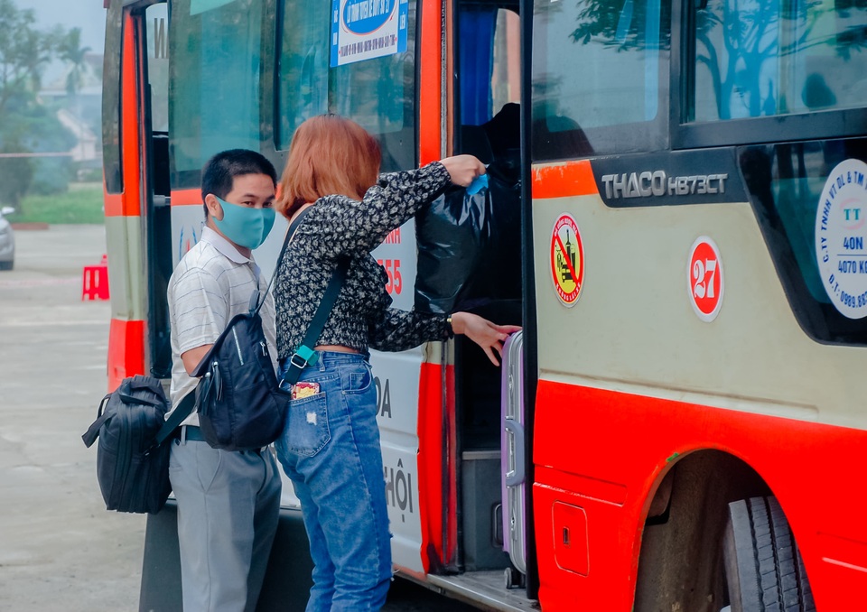 Thêm 300 công dân Nghệ An hoàn thành cách ly trở về nhà - 4 Thêm 300 công dân Nghệ An hoàn thành cách ly trở về nhà - 4