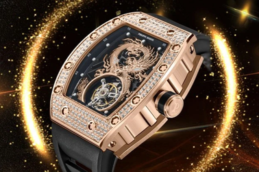 Thương hiệu Philippe Auguste ra mắt phiên bản "Rồng ẩn mình"