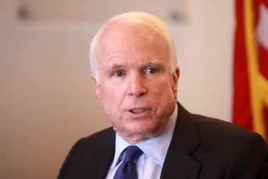 Thượng nghị sỹ John McCain tuyên bố sẽ "sớm trở lại"