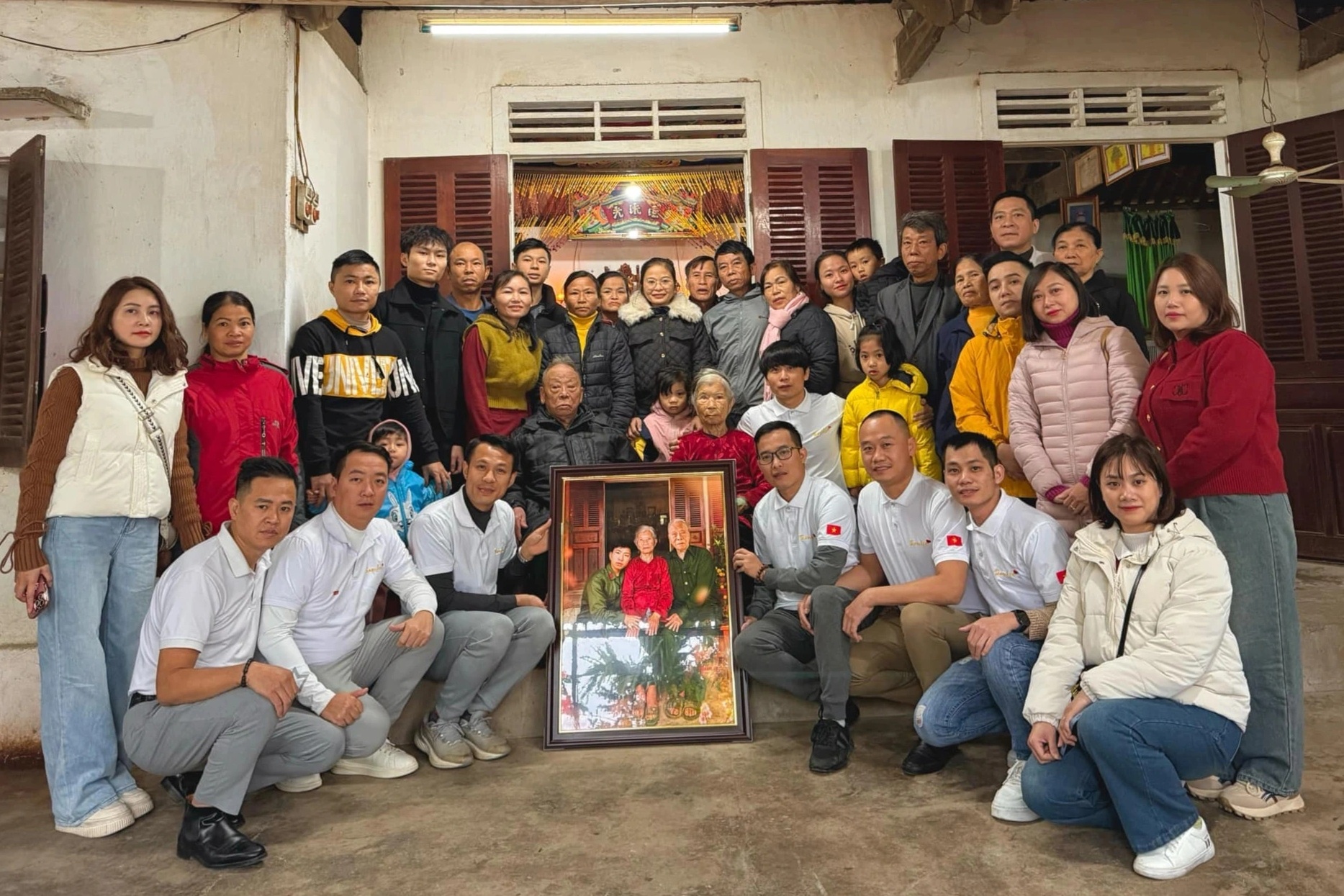 Con gái liệt sỹ: Cha nói không thể hạnh phúc khi đất nước chưa hòa bình - 7 Con gái liệt sỹ: Cha nói không thể hạnh phúc khi đất nước chưa hòa bình - 7