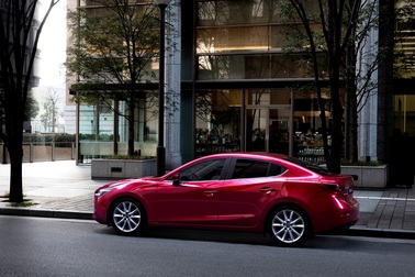 Vượt mốc 50.000 xe, Mazda3 ưu đãi lên đến 70 triệu đồng